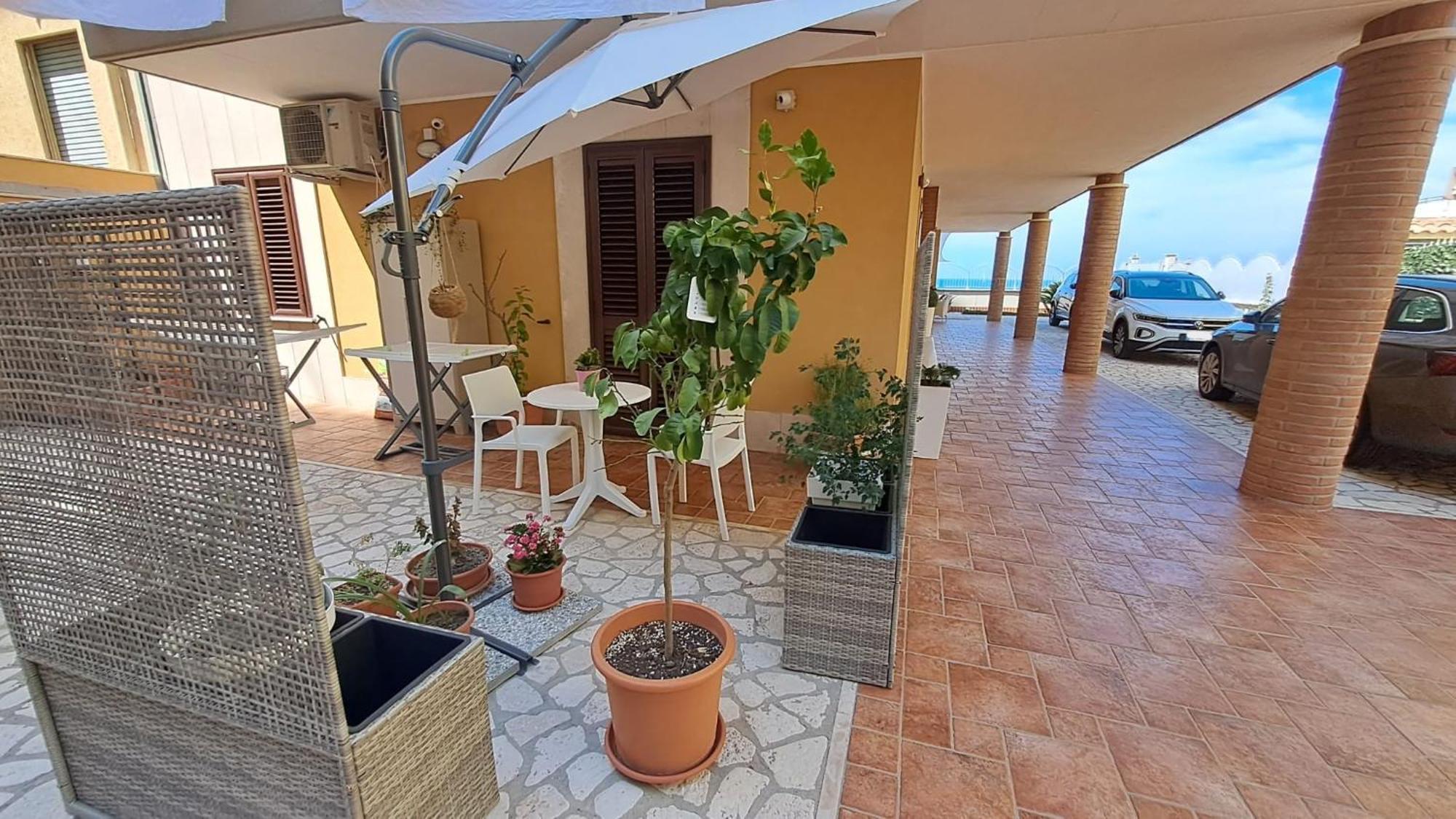 Tramonto Sul Mare Bed & Breakfast Termoli Exterior photo